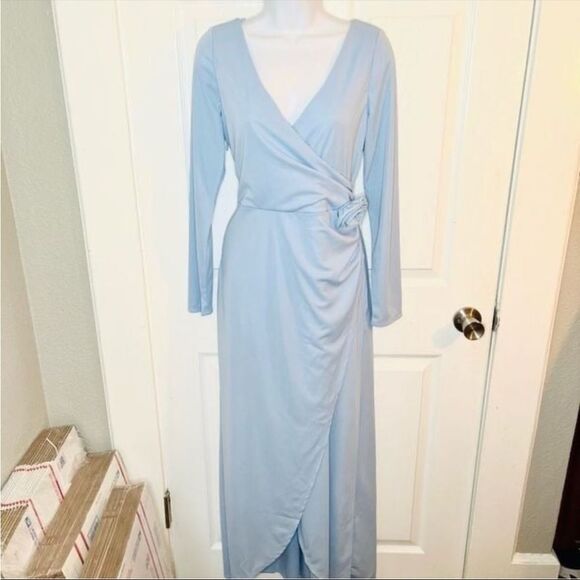 WAYF Long Sleeve Faux Wrap Surplice Front Dress Rosette Powder Blue M NWT - Picture 4 of 12